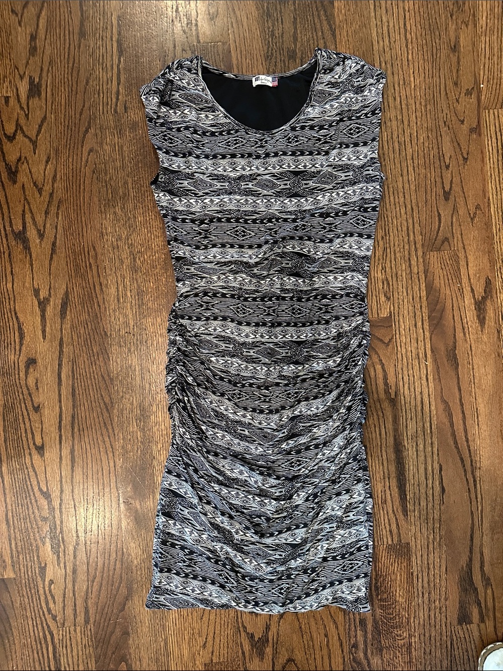 Maternity cap sleeve Black & Gray Ruched Bodycon Dress